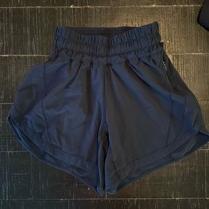Lululemon Track That High Rise Short 3" Size 0